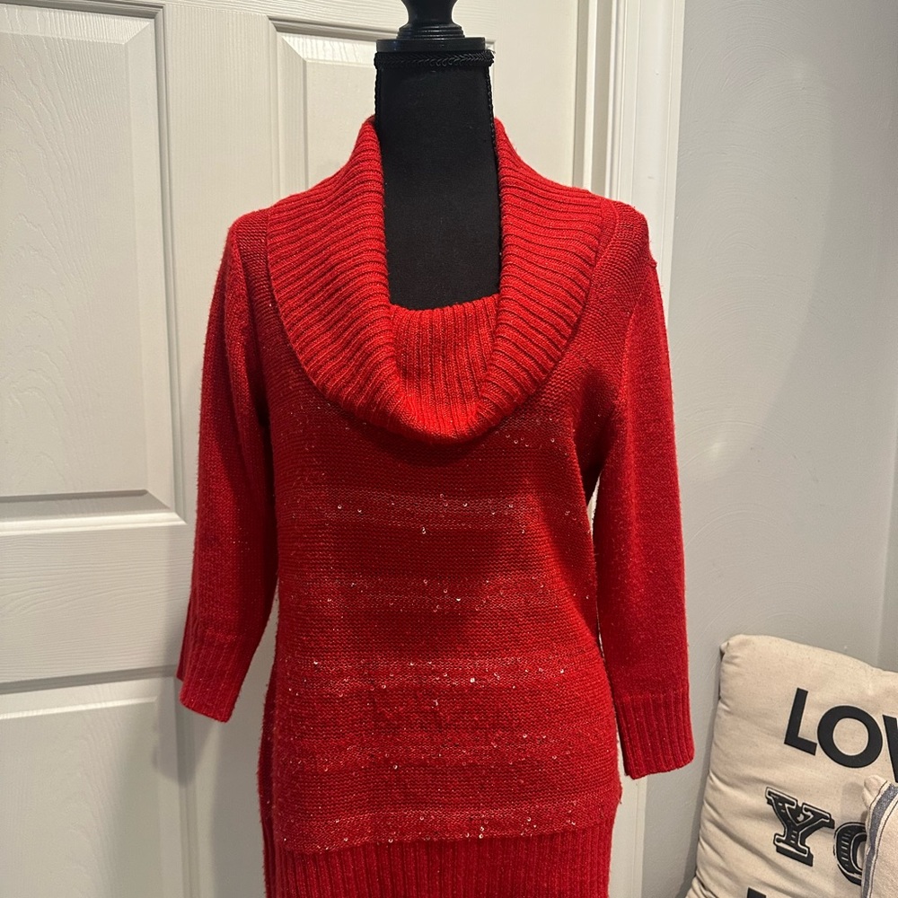 ByBy- red cowl neck with sequin rows